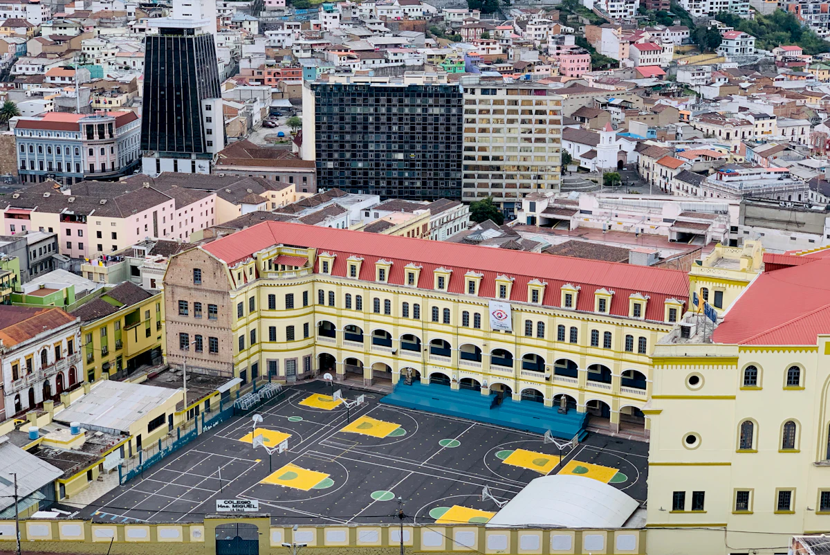 Finding a Home in Ecuador: Renting & Buying Guide